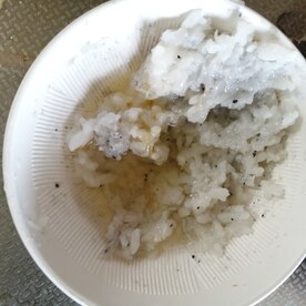 離乳食初期 中期 しらすのおかゆ レシピ 作り方 By ぐー ゆるっと節約主婦 楽天レシピ 離乳食初期 中期 しらすのおかゆ レシピ 作り方 By ぐー ゆるっと節約主婦 楽天レシピ